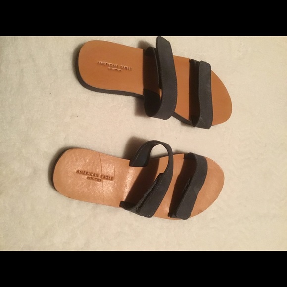 American Eagle Sandals - Picture 1 of 2